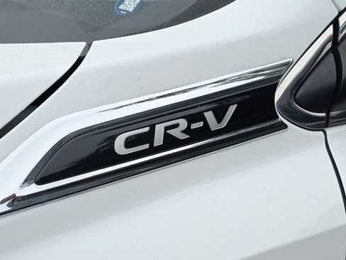 Used 2019 Honda CR-V Touring image 3