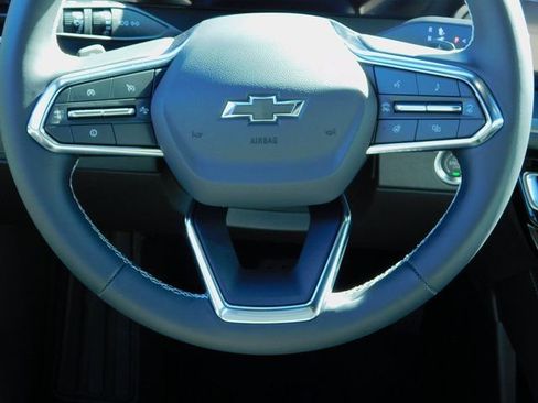 New 2026 Chevrolet Traverse LT w/ Midnight/Sport Edition FWD image 16