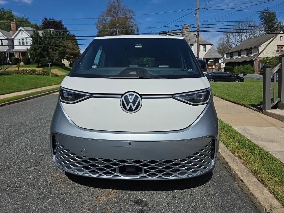 Certified 2025 Volkswagen ID. Buzz Pro S Plus RWD image 3