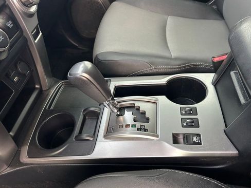 Used 2021 Toyota 4Runner SR5 Premium w/ Moonroof Package RWD image 13