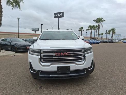 Used 2021 GMC Acadia SLT w/ Preferred Package image 2