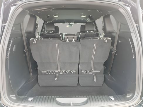 Used 2026 Chrysler Pacifica Select FWD image 28