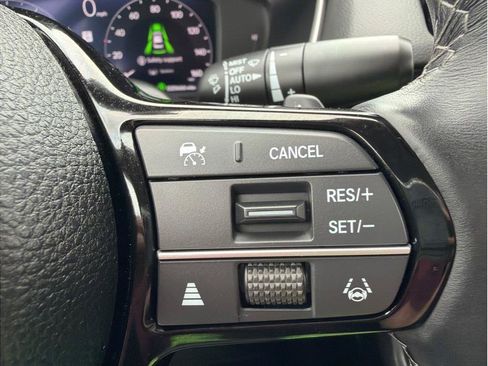 Used 2023 Honda Civic Touring image 18