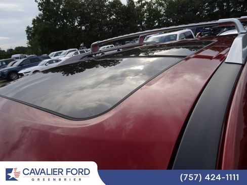 Used 2024 Nissan Pathfinder Platinum AWD/4WD image 19