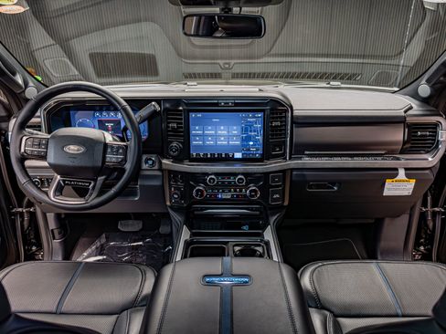 Used 2026 Ford F250 Platinum image 16