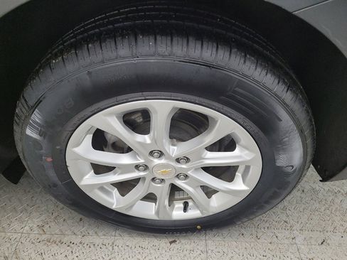 Used 2020 Chevrolet Equinox LT image 31