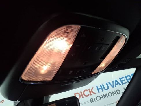 Used 2020 Jeep Grand Cherokee Limited AWD/4WD image 27