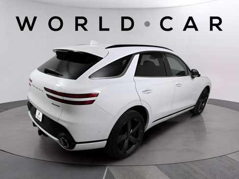 Used 2025 Genesis GV70 3.5T Sport w/ Sport Prestige Package AWD/4WD image 3