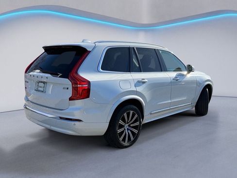 Certified 2024 Volvo XC90 B5 Core w/ Protection Package Premier image 5