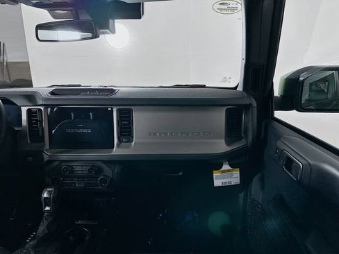 New 2025 Ford Bronco Outer Banks image 23