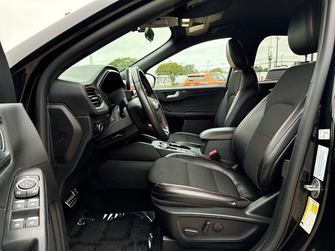 Used 2024 Ford Escape ST-Line AWD/4WD image 10