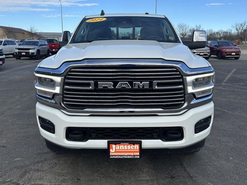 Used 2024 RAM 2500 Laramie w/ Safety Group image 9