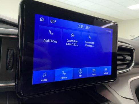 Used 2023 Ford Explorer XLT w/ Equipment Group 202A image 27