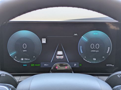 Certified 2024 Hyundai Santa Fe Limited FWD image 29