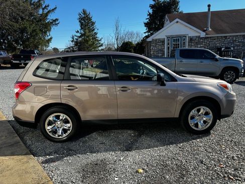Used 2015 Subaru Forester 2.5i image 4