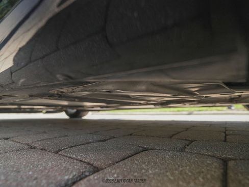 Used 2004 Cadillac XLR image 89