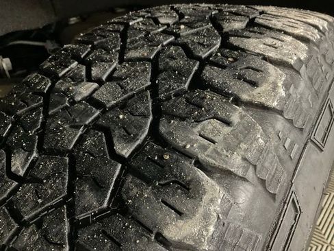 Used 2022 Chevrolet Silverado 2500 Custom w/ Custom Value Package image 33