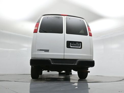 Used 2014 Chevrolet Express 1500 LS image 41