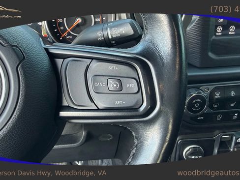 Used 2020 Jeep Gladiator Sport w/ Quick Order Package 24S image 21