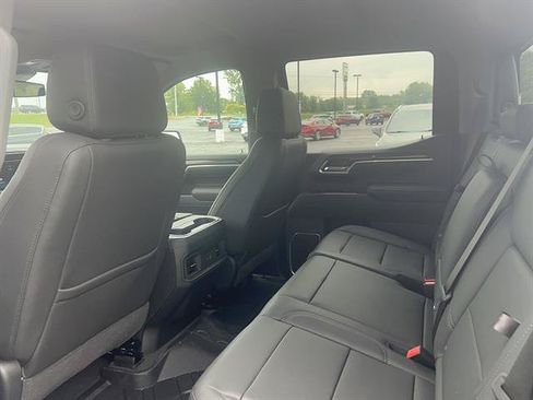 New 2026 Chevrolet Silverado 1500 RST w/ Dark Appearance Package AWD/4WD image 13