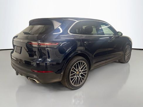 Certified 2021 Porsche Cayenne AWD/4WD image 9