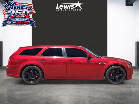 Used 2006 Dodge Magnum SRT8 w/ SRT Option Group II RWD image 5