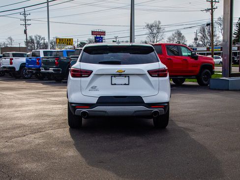 Used 2023 Chevrolet Blazer LT image 6