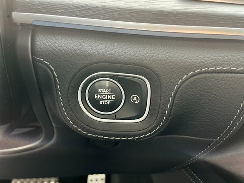 Used 2024 Mercedes-Benz GLS 580 4MATIC image 39