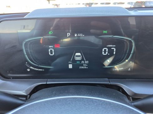 Certified 2025 Kia Telluride S image 21