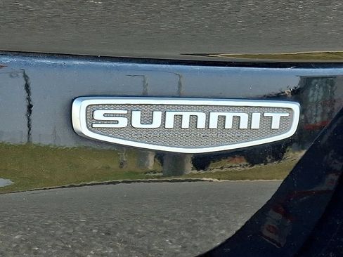 Used 2021 Jeep Grand Cherokee L Summit AWD/4WD image 31