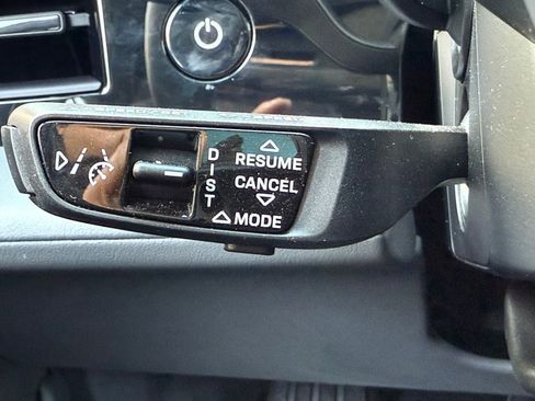 Used 2024 Porsche Taycan 4S image 20