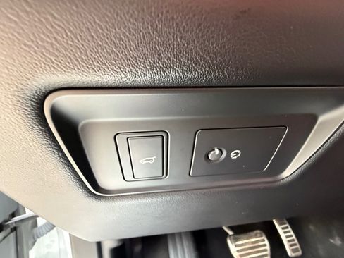 Used 2022 Land Rover Range Rover Sport HSE Dynamic image 26