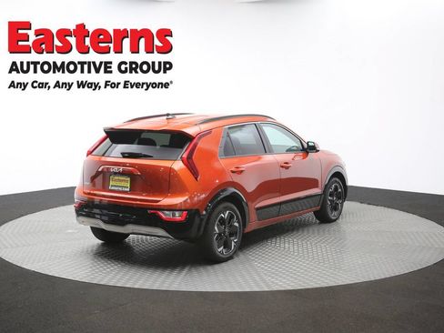 Used 2023 Kia Niro Wind w/ Wind Preserve Package FWD image 40