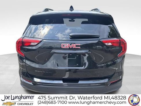 Certified 2019 GMC Terrain SLT w/ Preferred Package AWD/4WD image 4