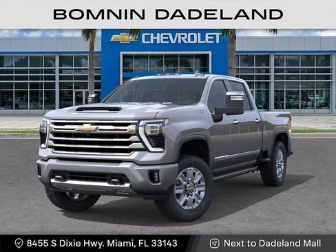 New 2026 Chevrolet Silverado 2500 High Country w/ High Country Premium Package AWD/4WD image 7
