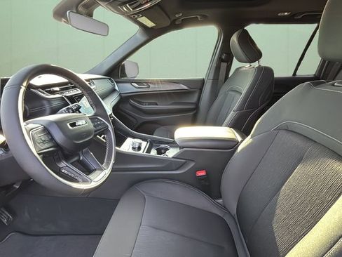 New 2026 Jeep Grand Cherokee Laredo X AWD/4WD image 14