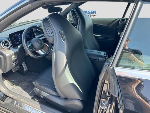 Used 2025 Mercedes-Benz CLE 300 4MATIC Cabriolet image 25