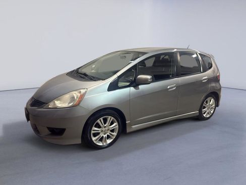 Used 2010 Honda Fit Sport image 3
