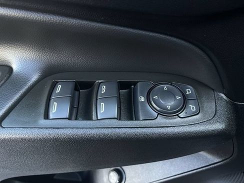 Used 2023 Chevrolet Equinox LT AWD/4WD image 23