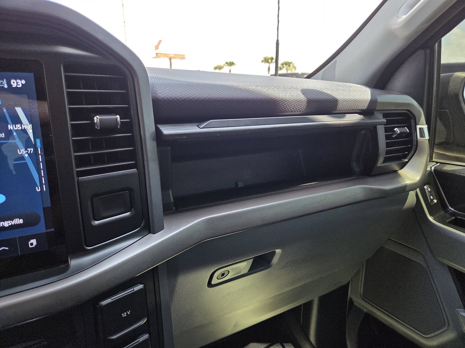 Used 2024 Ford F150 XLT w/ Mobile Office Package RWD image 33