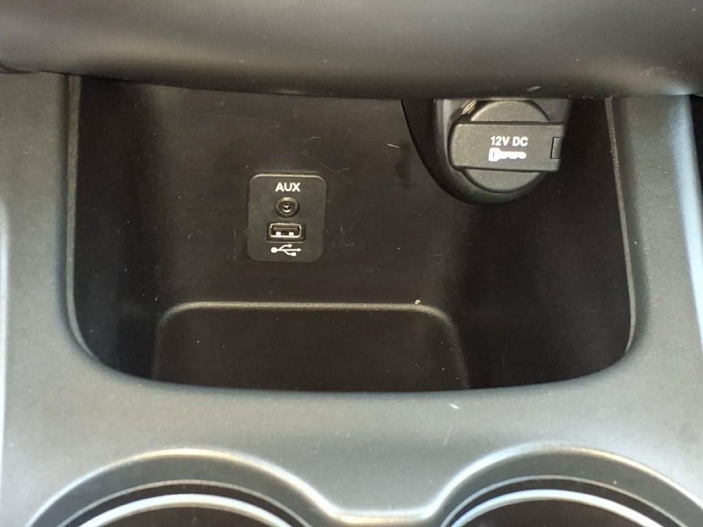 Used 2020 Dodge Journey SE w/ Blacktop Package FWD image 18