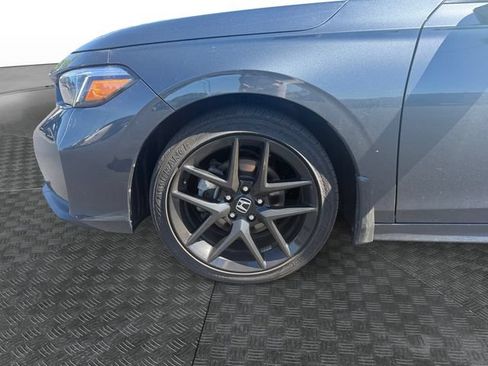 Used 2025 Honda Civic Sport image 12