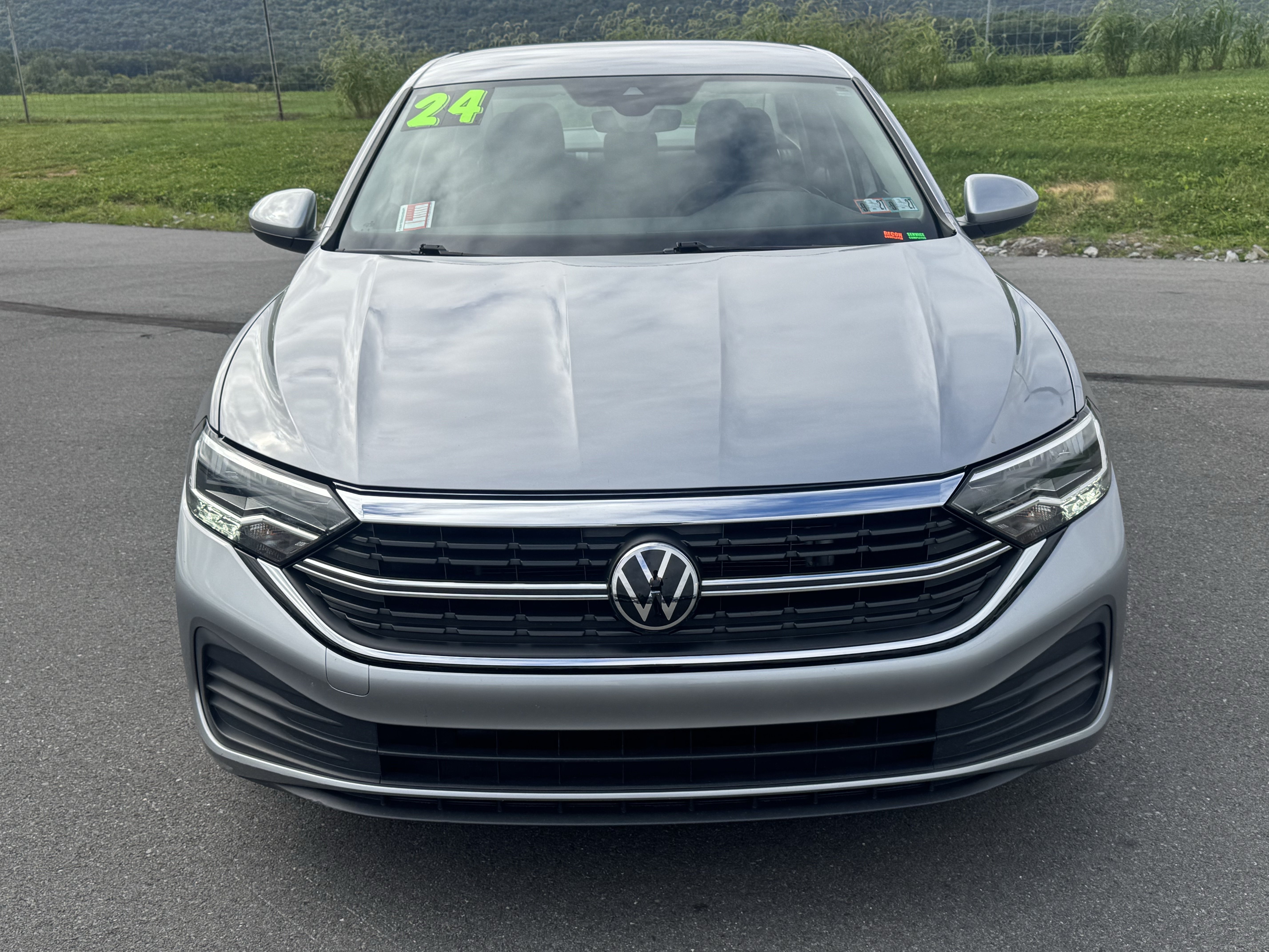 Used 2024 Volkswagen Jetta S FWD image 10