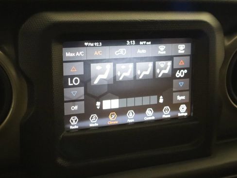 Used 2021 Jeep Wrangler Unlimited Sport AWD/4WD image 24