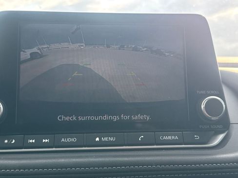 Used 2023 Nissan Rogue SV w/ SV Premium B Package FWD image 45