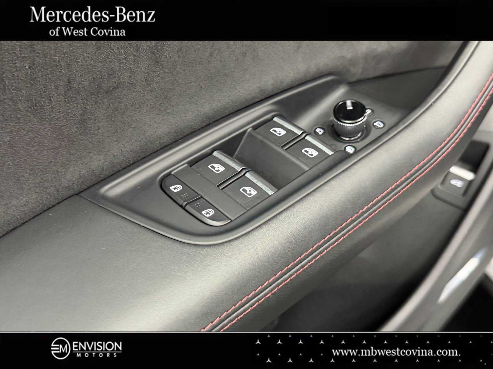 Used 2023 Audi RS Q8 w/ Black Optic Package AWD/4WD image 23