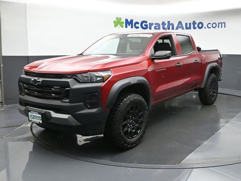 Used 2023 Chevrolet Colorado Trail Boss image 19