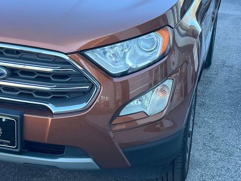 Used 2020 Ford EcoSport Titanium image 9