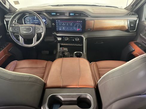 Used 2023 GMC Sierra 1500 Denali Ultimate AWD/4WD image 24