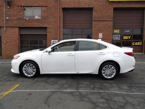 Used 2015 Lexus ES 350 image 2
